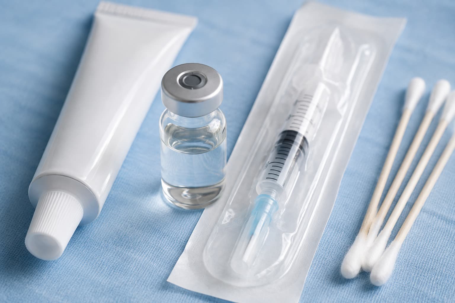 Topical anaesthetic cream and injection supplies used before a P Shot procedure